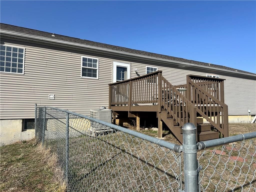 529 SE 30th Road — photo 7