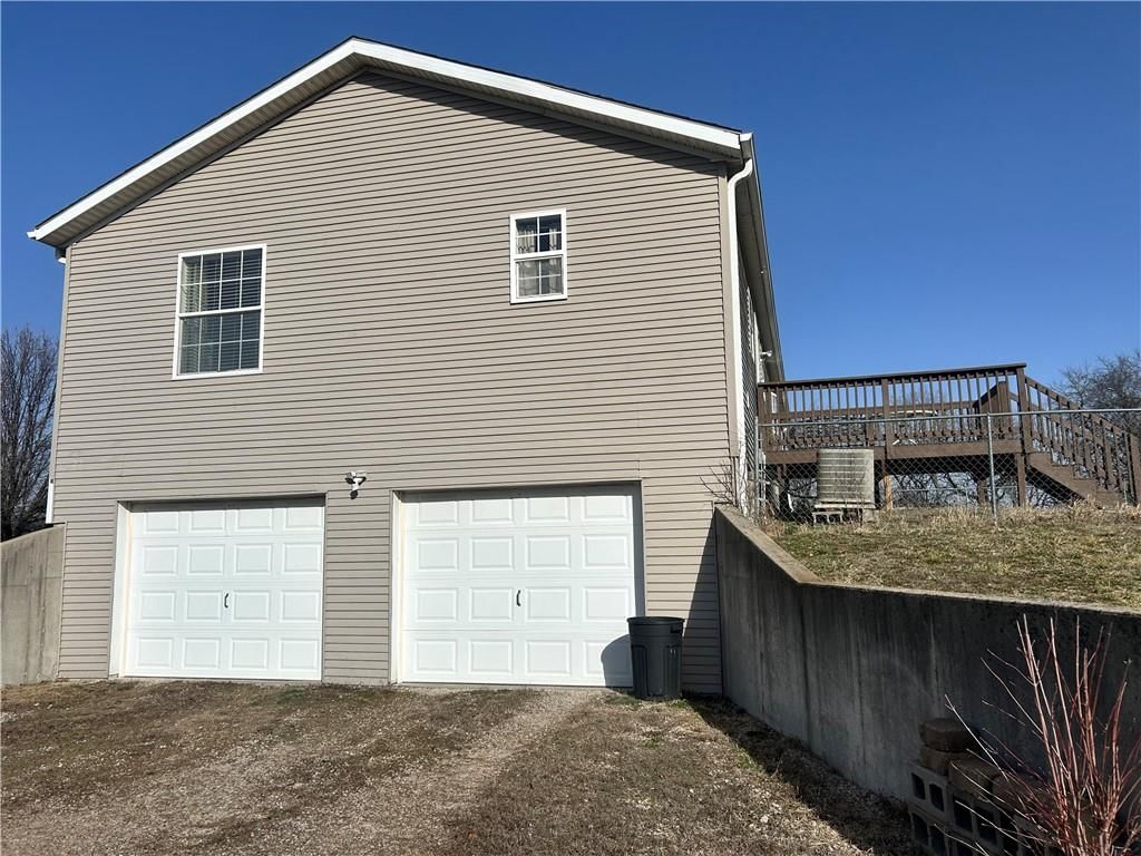 529 SE 30th Road — photo 8