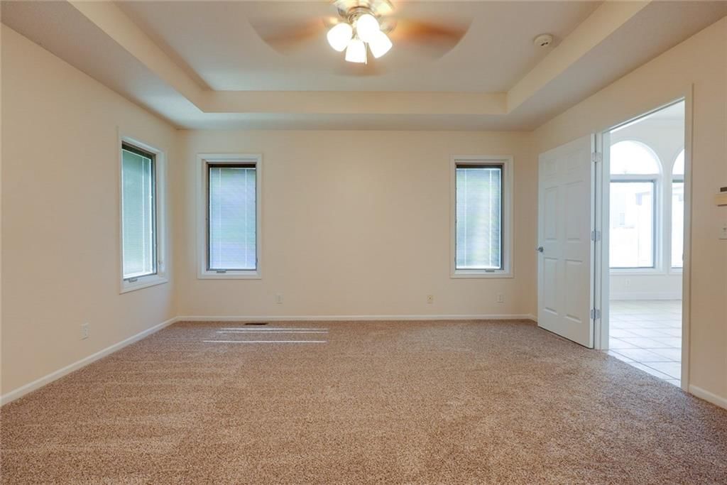 1904 S Davis Avenue — photo 26