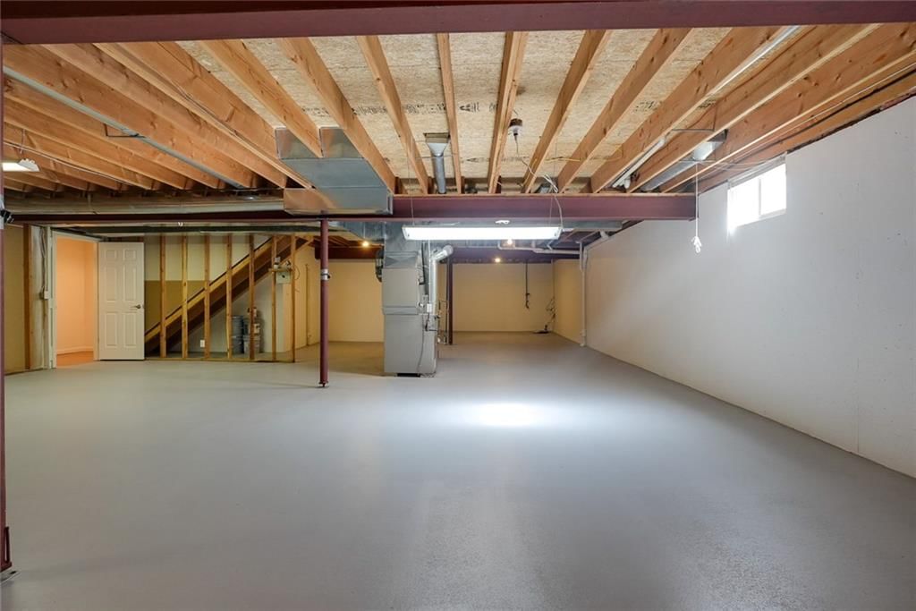 1904 S Davis Avenue — photo 38