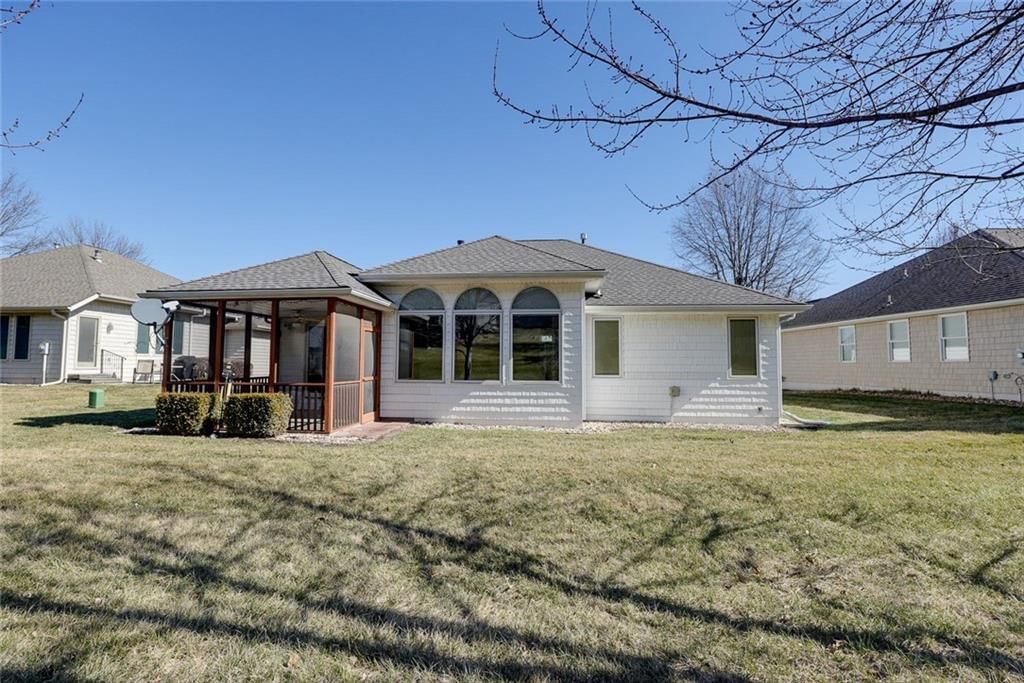 1904 S Davis Avenue — photo 49