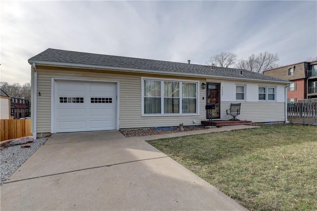 5732 Outlook Street — photo 2