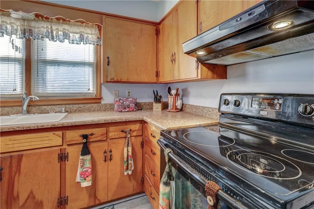 5732 Outlook Street — photo 14