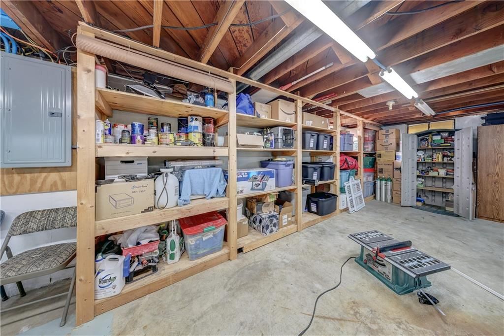 5732 Outlook Street — photo 16