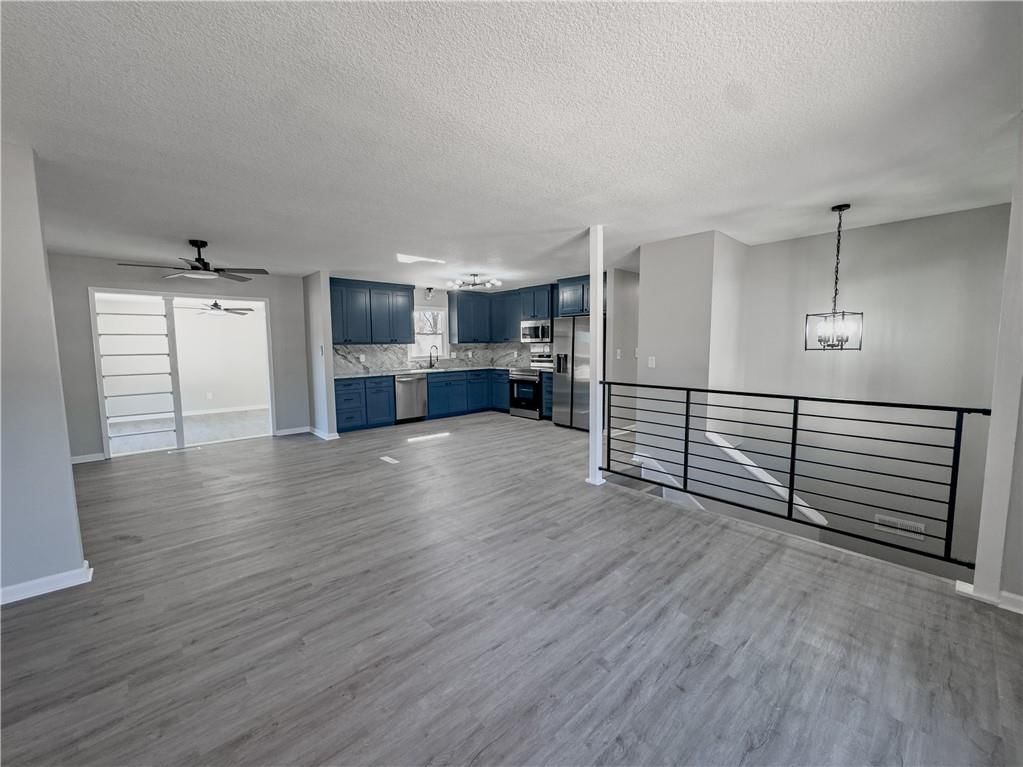 1701 Evergreen Street — photo 5