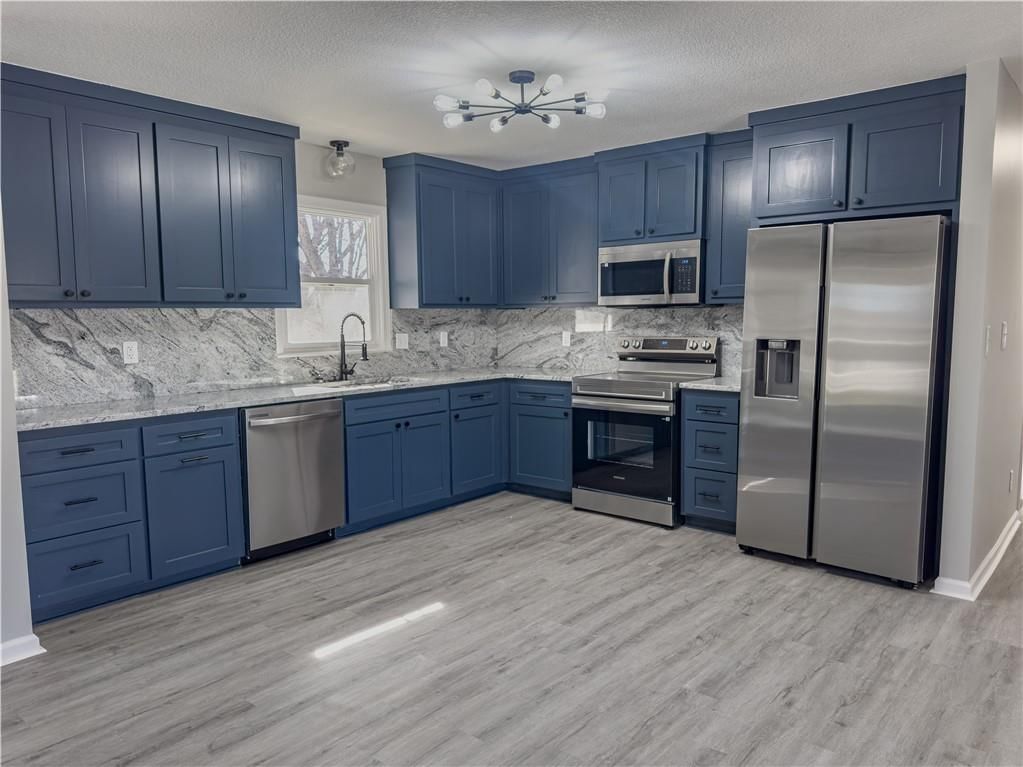 1701 Evergreen Street — photo 6