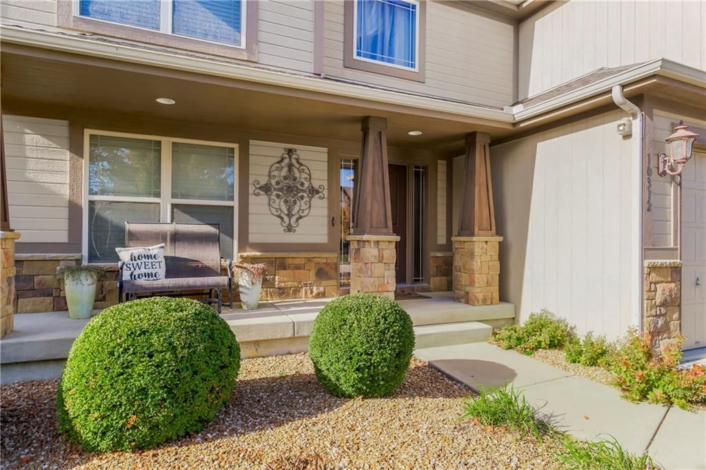 10312 N Tullis Drive — photo 3