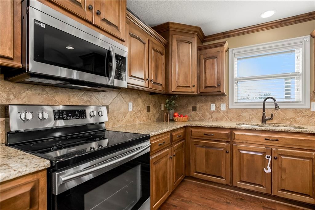 10312 N Tullis Drive — photo 6