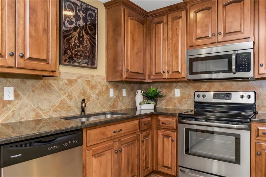 10312 N Tullis Drive — photo 31