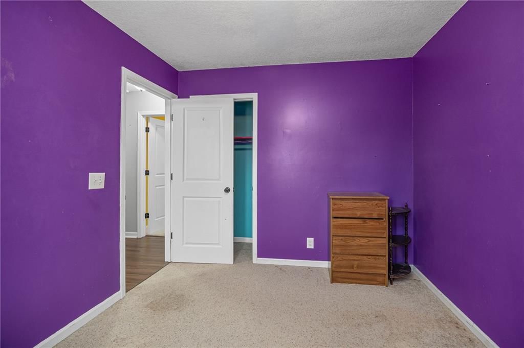 702 E Maple Place — photo 18