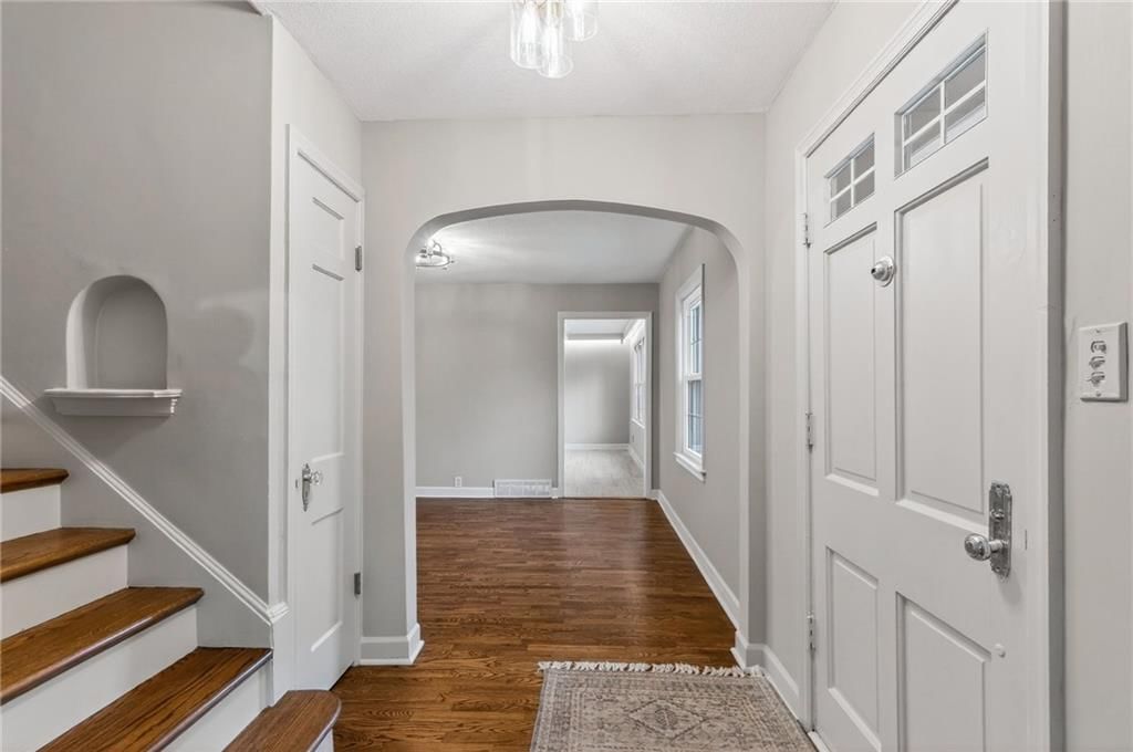 900 NE Barnes Avenue — photo 5