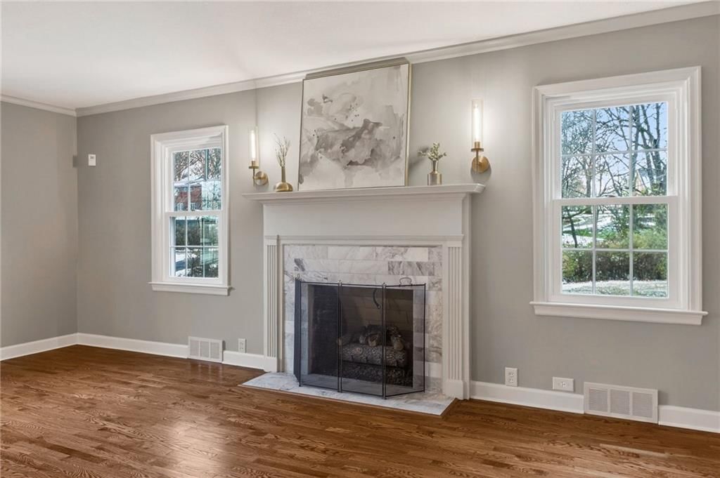 900 NE Barnes Avenue — photo 15