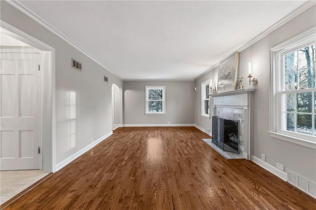 900 NE Barnes Avenue — photo 16