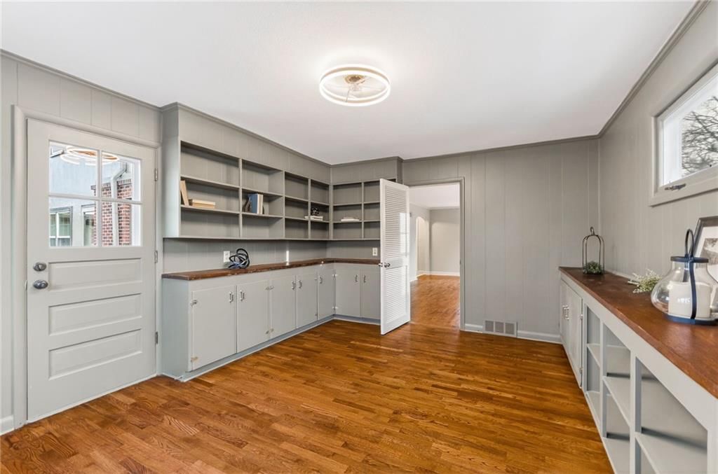 900 NE Barnes Avenue — photo 19
