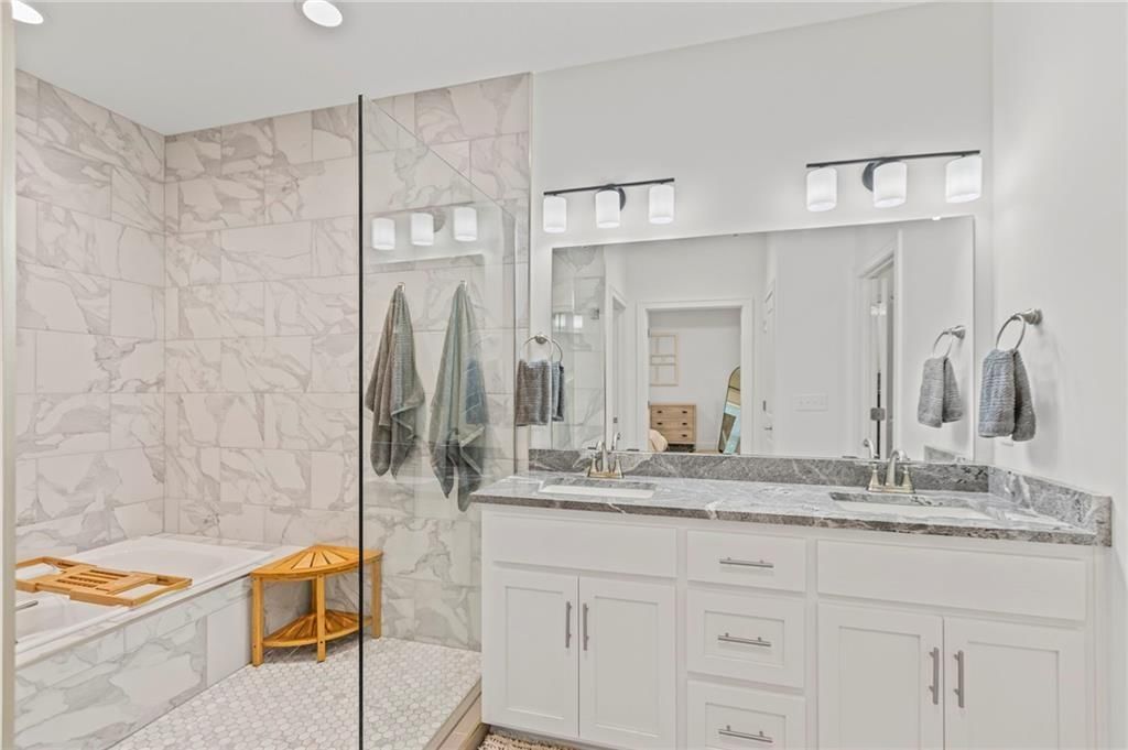 1804 NW 59th Street — photo 11
