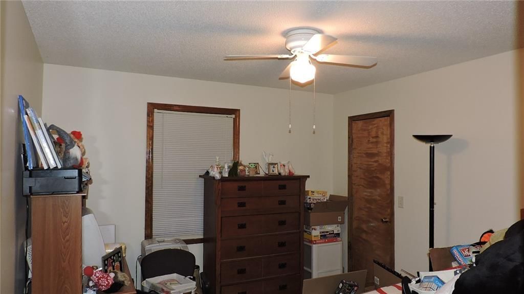 11104 N Booth Avenue — photo 12