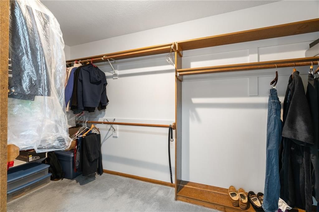 9116 W 127th Terrace — photo 36