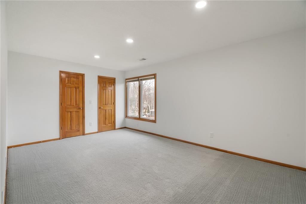 9116 W 127th Terrace — photo 40