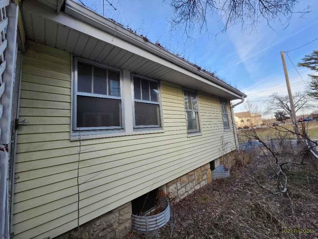 712 St Louis Avenue — photo 2