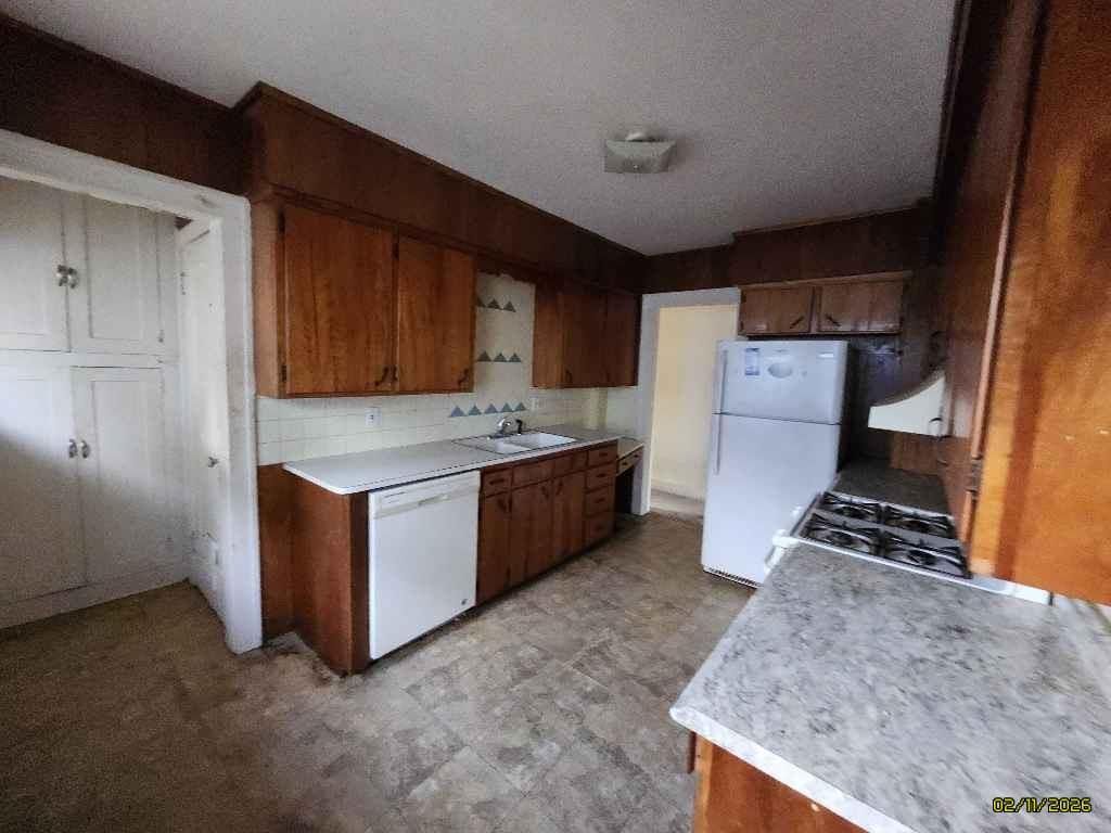 712 St Louis Avenue — photo 6