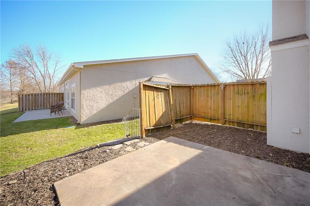 12110 Oakmont Street — photo 5