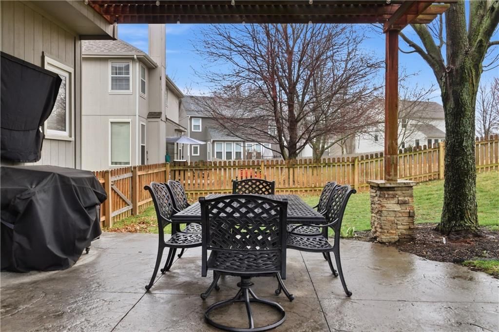 14310 S Summit Court — photo 30