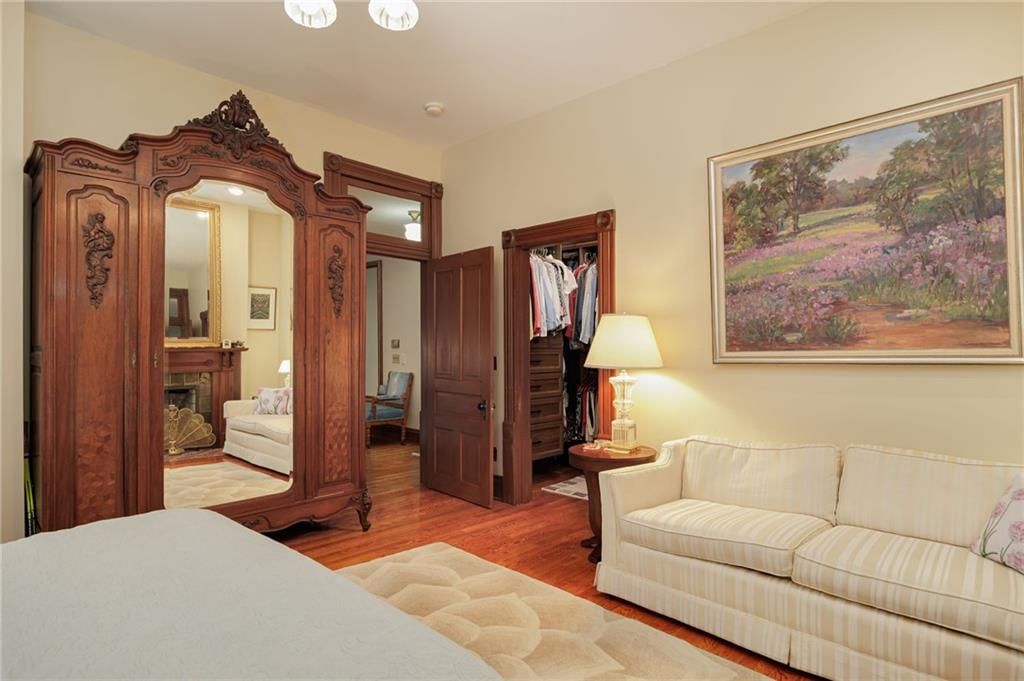 1328 Francis Street — photo 41