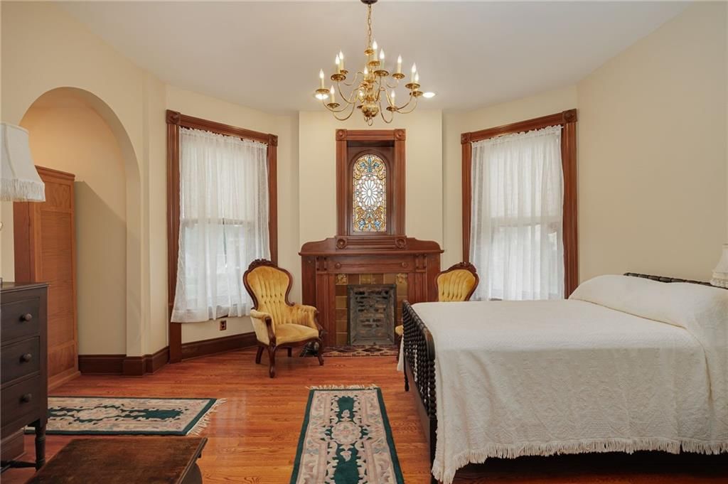 1328 Francis Street — photo 46