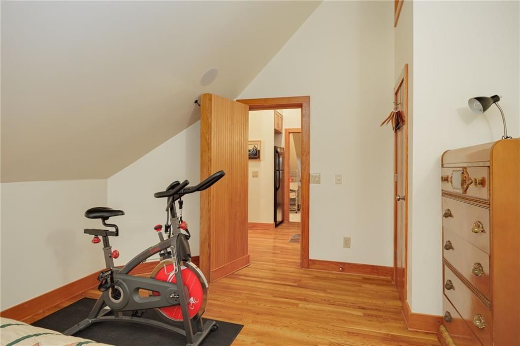 1328 Francis Street — photo 64