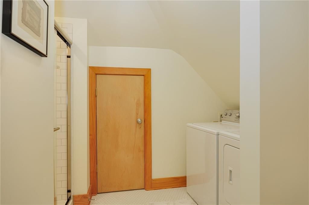 1328 Francis Street — photo 65