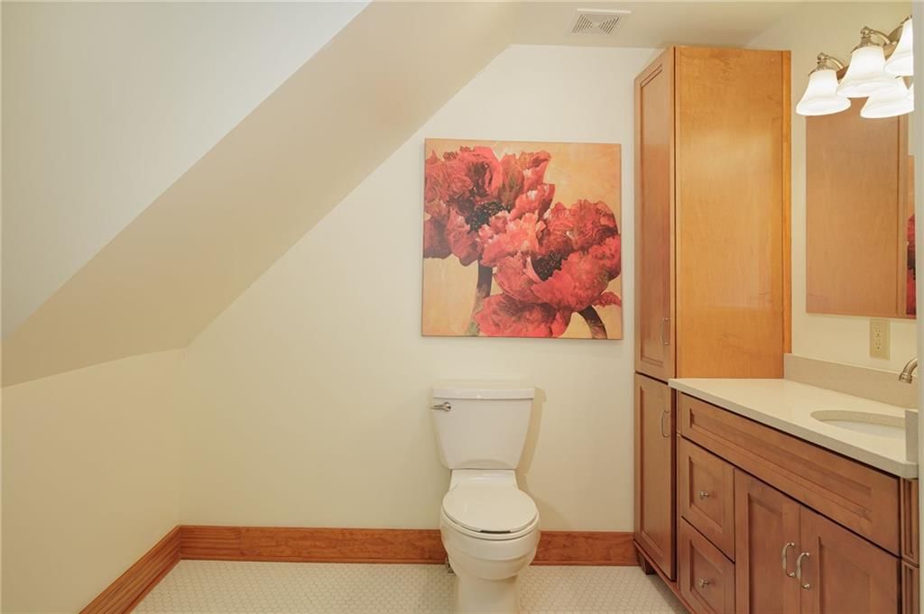 1328 Francis Street — photo 66