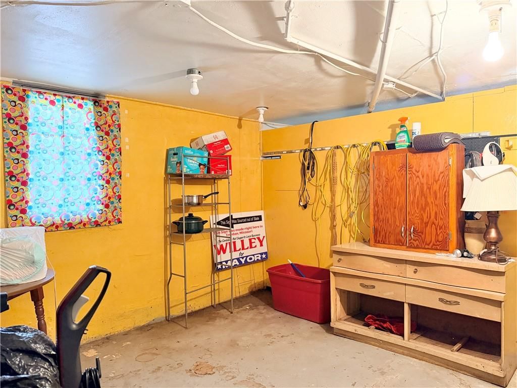 410 Washington Street — photo 9