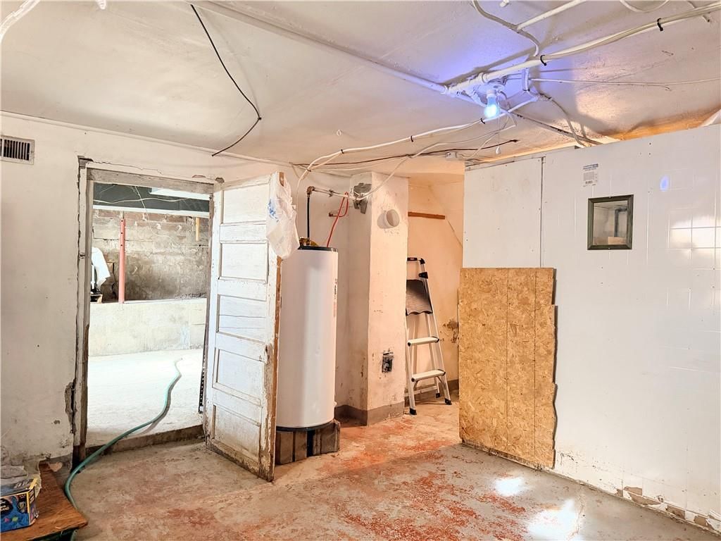 410 Washington Street — photo 11