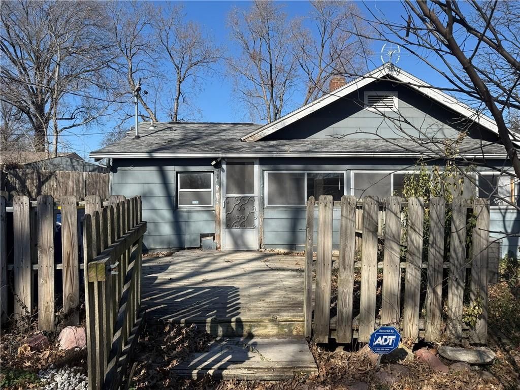 5034 N Chelsea Avenue — photo 15