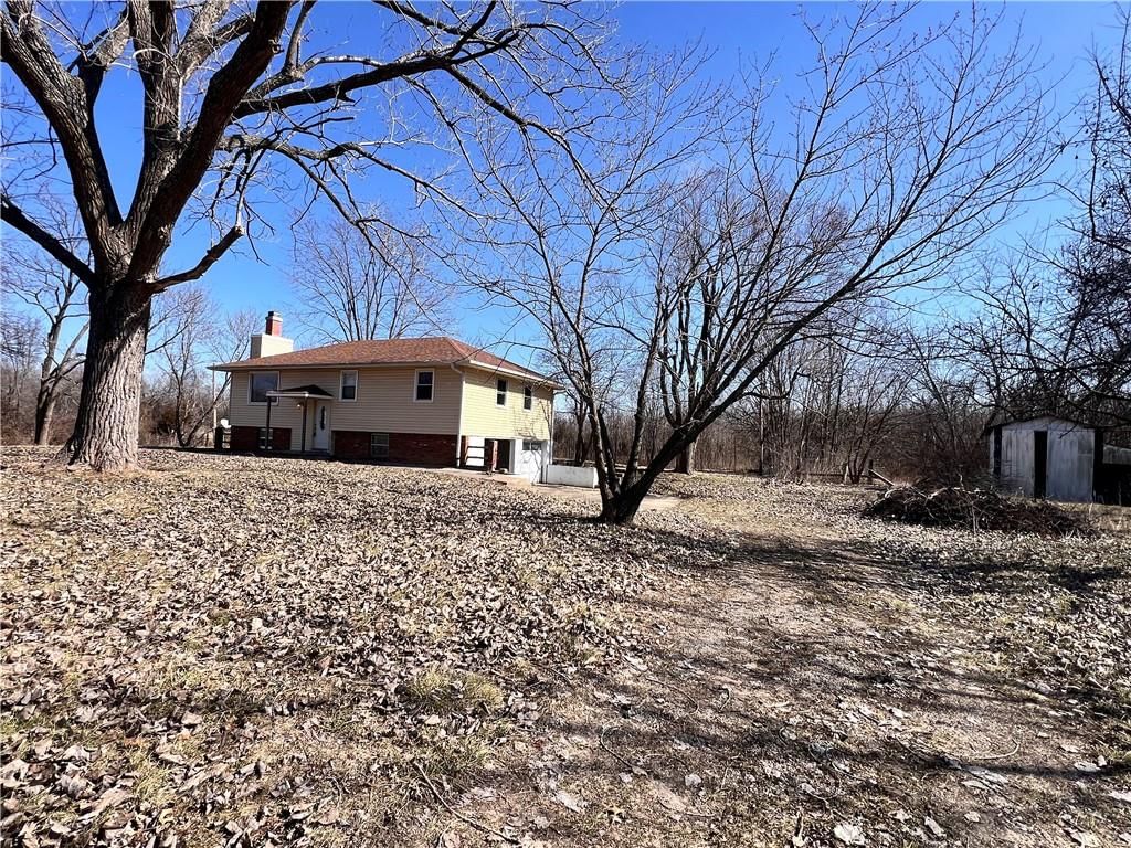 8314 NW High Street — photo 35