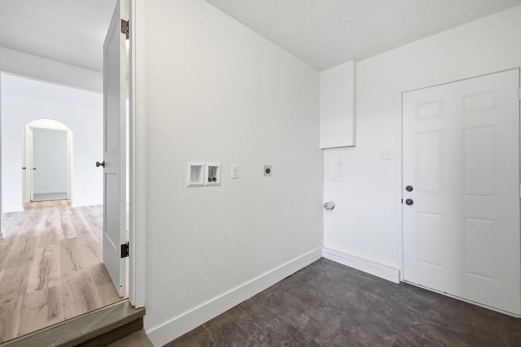 2601 Commercial Street — photo 26