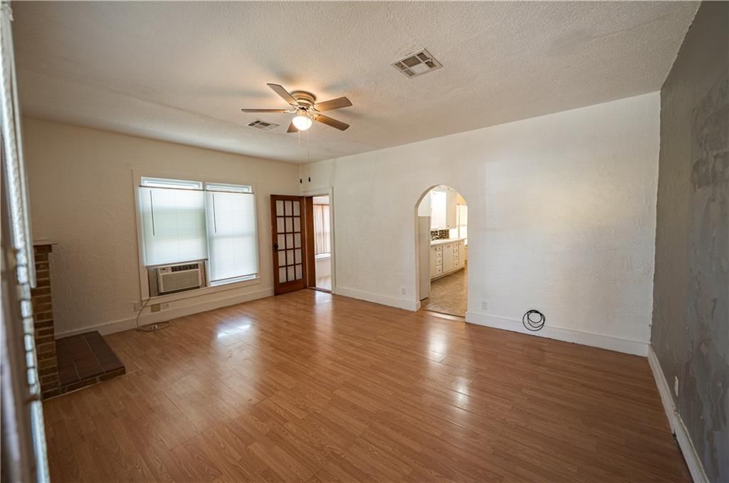 1501 W 5th Street — photo 22