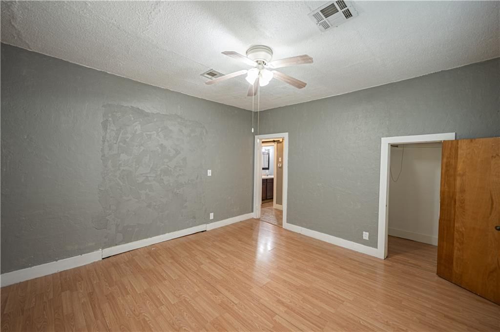 1501 W 5th Street — photo 37