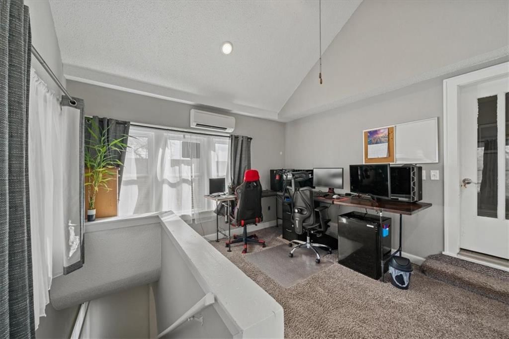 4440 NORLEDGE Avenue — photo 18