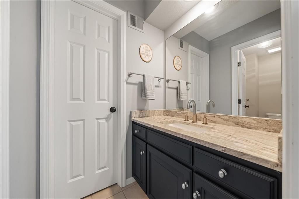 14104 BLUEJACKET Street — photo 37