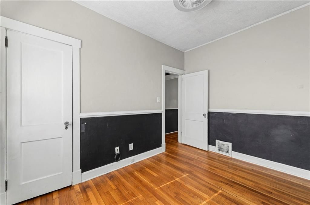 422 N KENSINGTON Avenue — photo 16