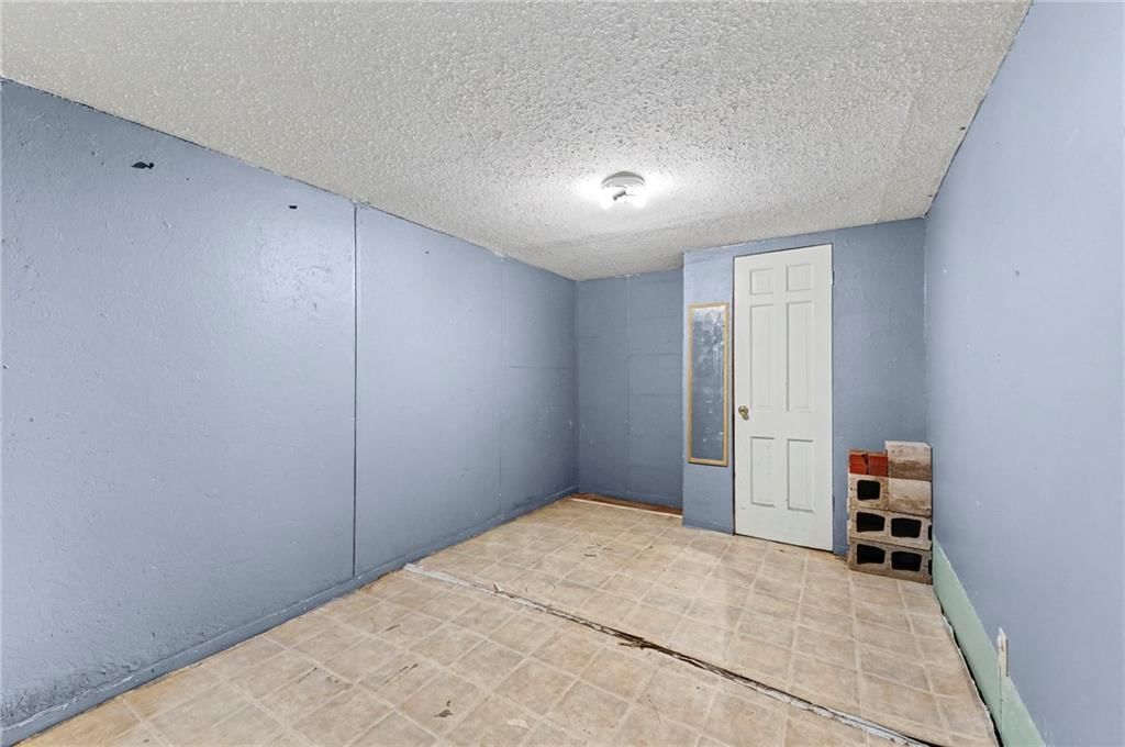 422 N KENSINGTON Avenue — photo 27