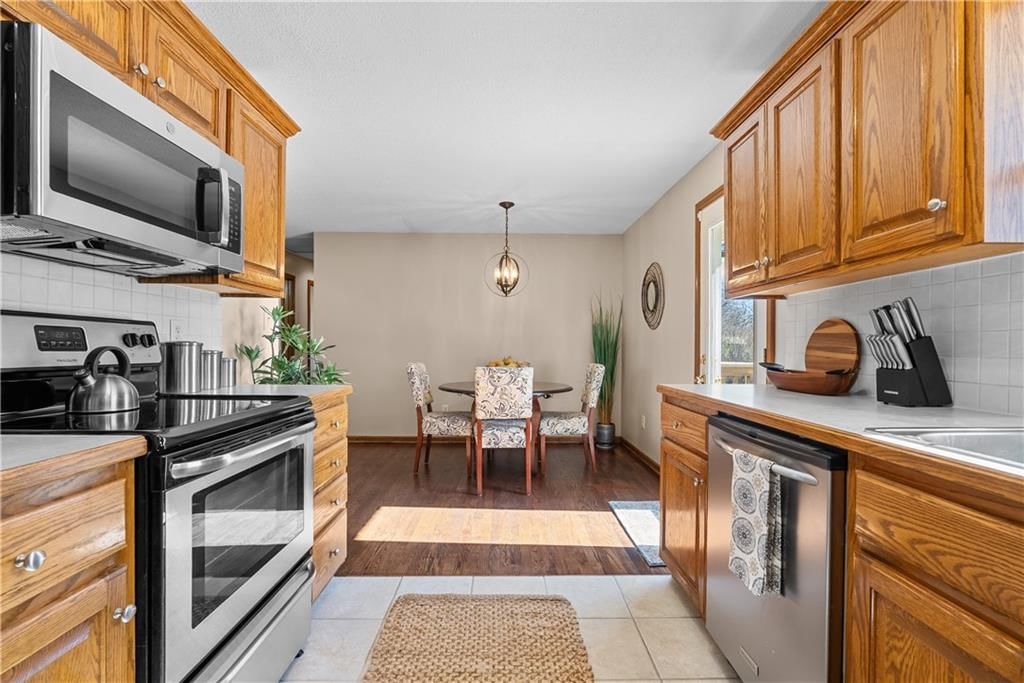 715 SW 7th Street — photo 12