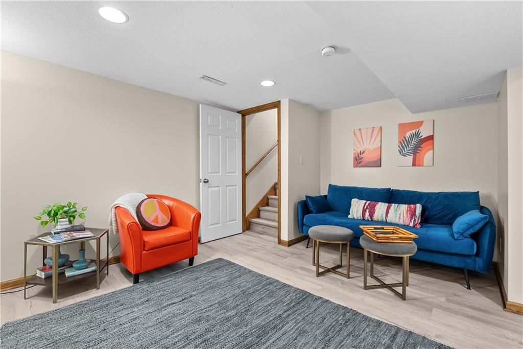 715 SW 7th Street — photo 22
