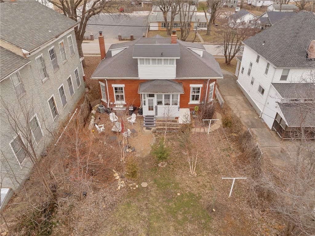 1805 South Street — photo 39