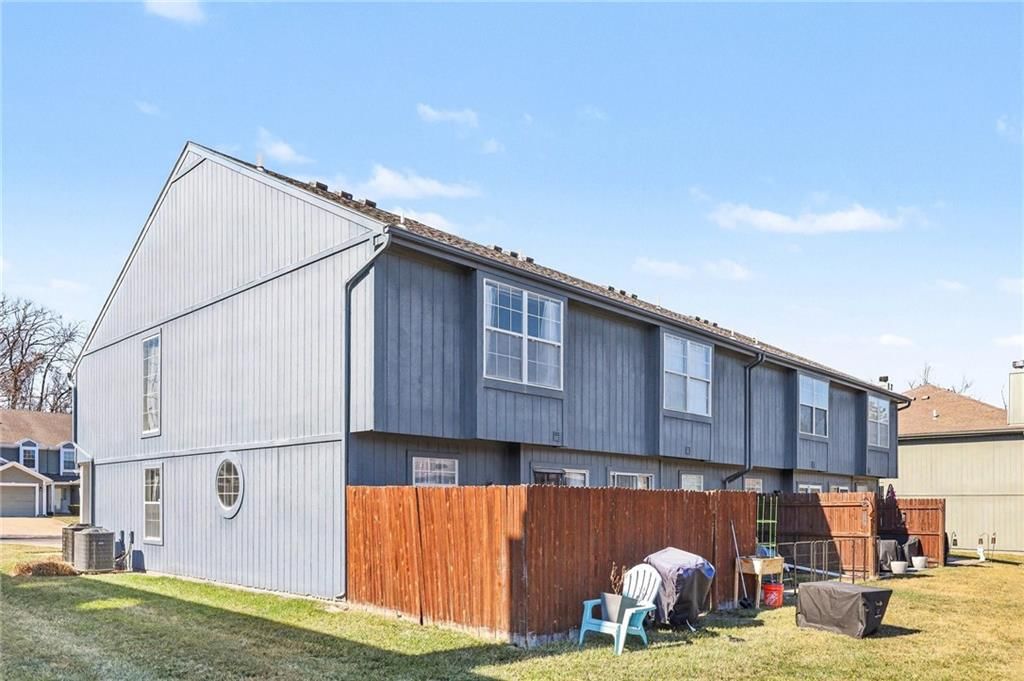 5581 NW Sunrise Meadow Lane — photo 26