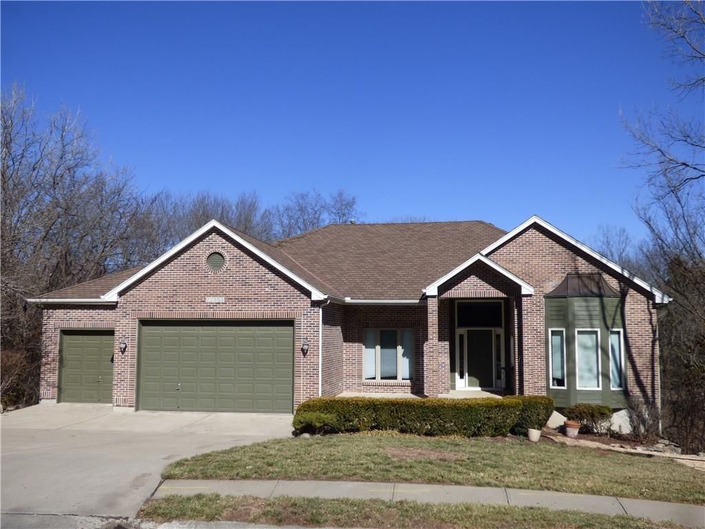 22804 E 29th St Lane Court, Blue Springs, MO