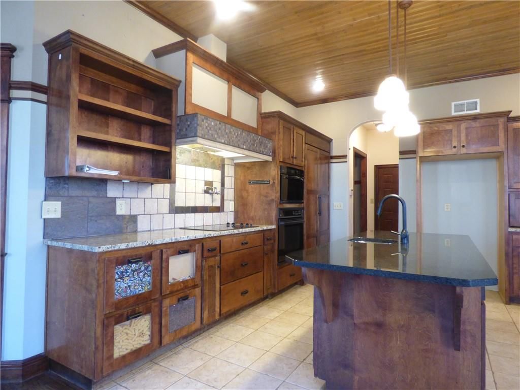 22804 E 29th St Lane Court — photo 5