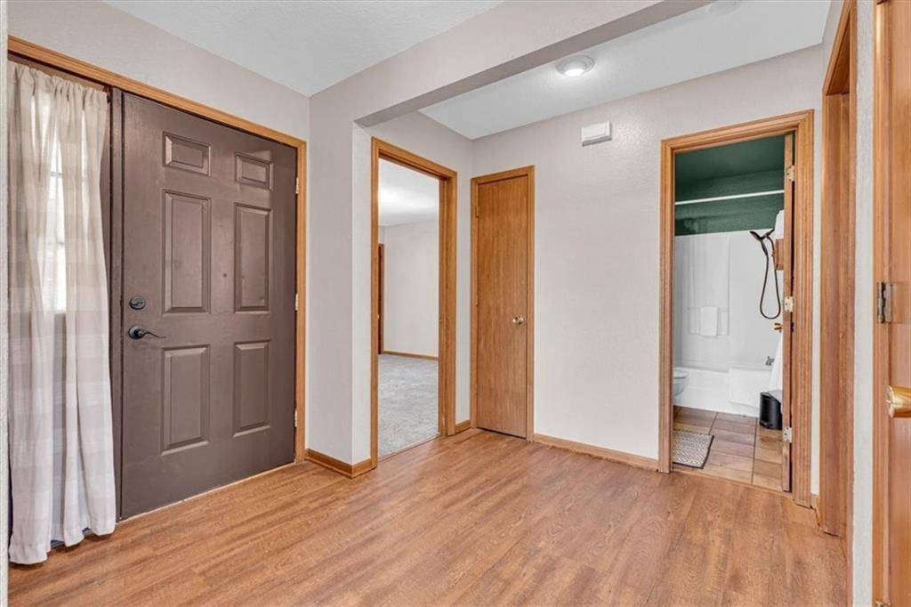 411 N Raum Street — photo 8