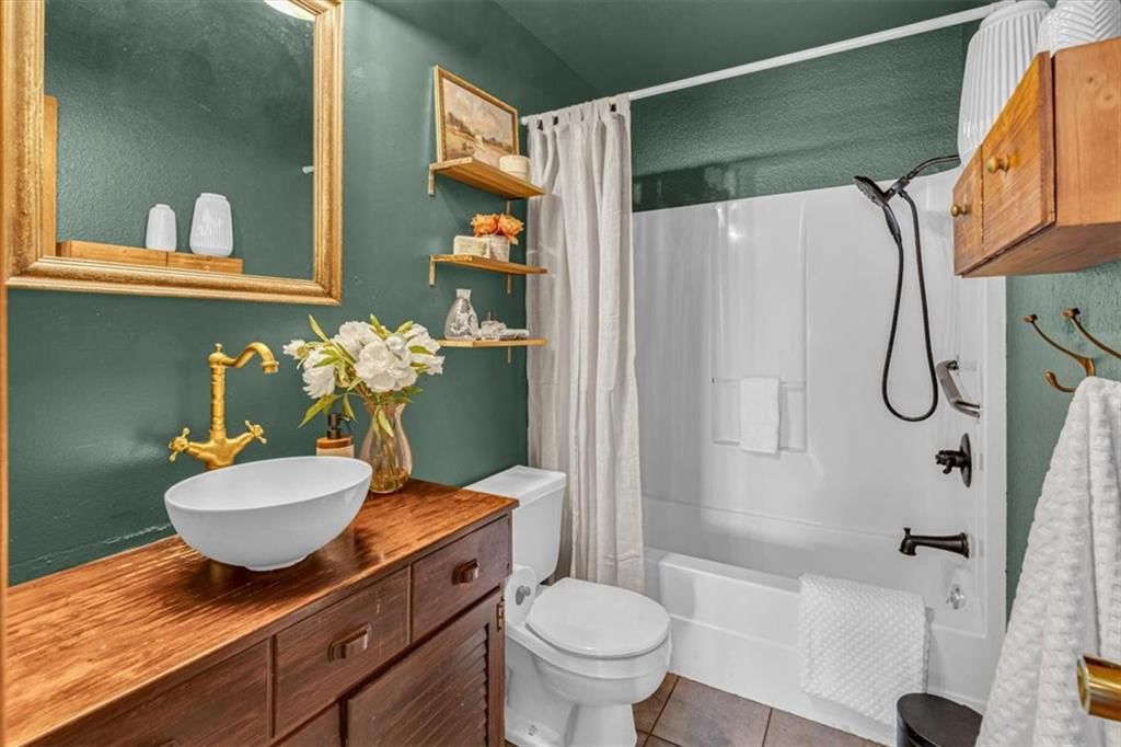 411 N Raum Street — photo 18